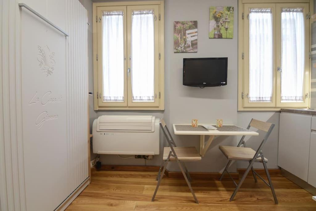 Keys Of Italy - Sgiuseppe 18 - Monolocale Intimo E Conveniente A Santa Croce Apartment ฟลอเรนซ์ ภายนอก รูปภาพ